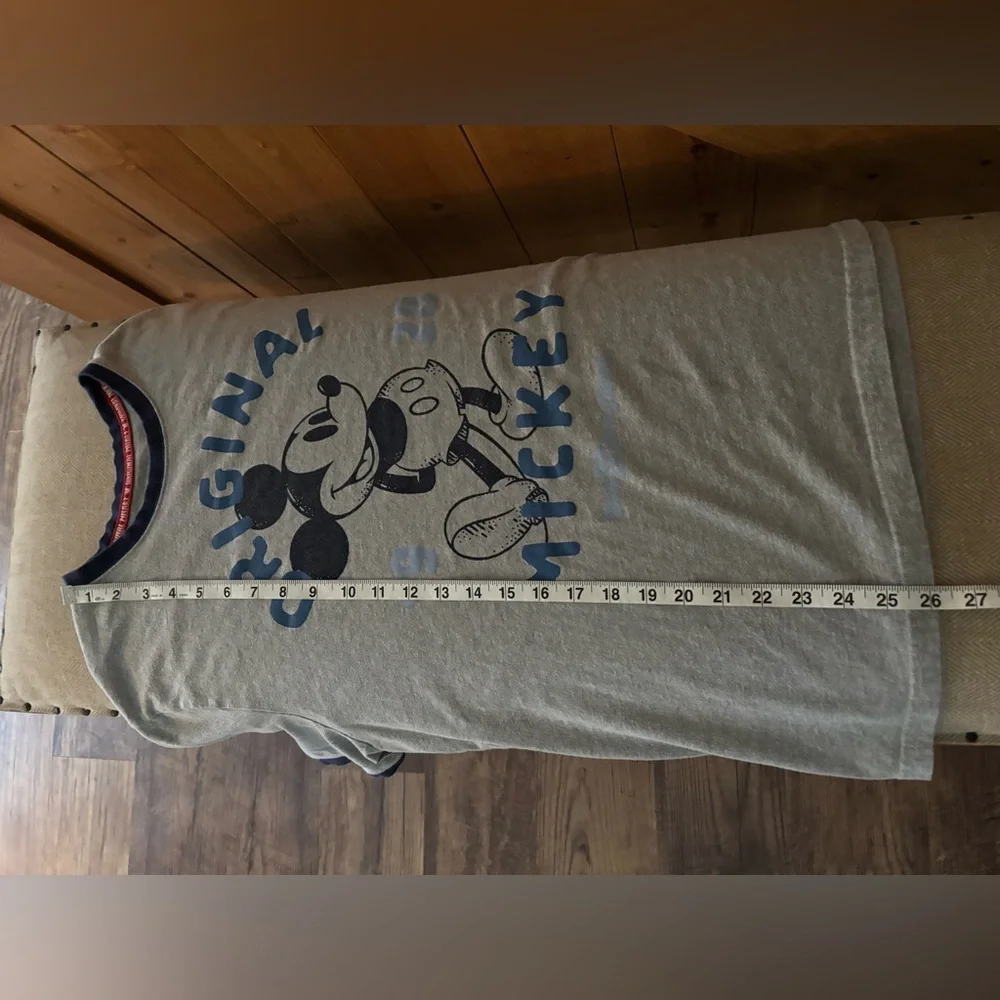 Men's Walt Disney World Mickey Mouse Original 1928 Tee Shirt | Size Large
